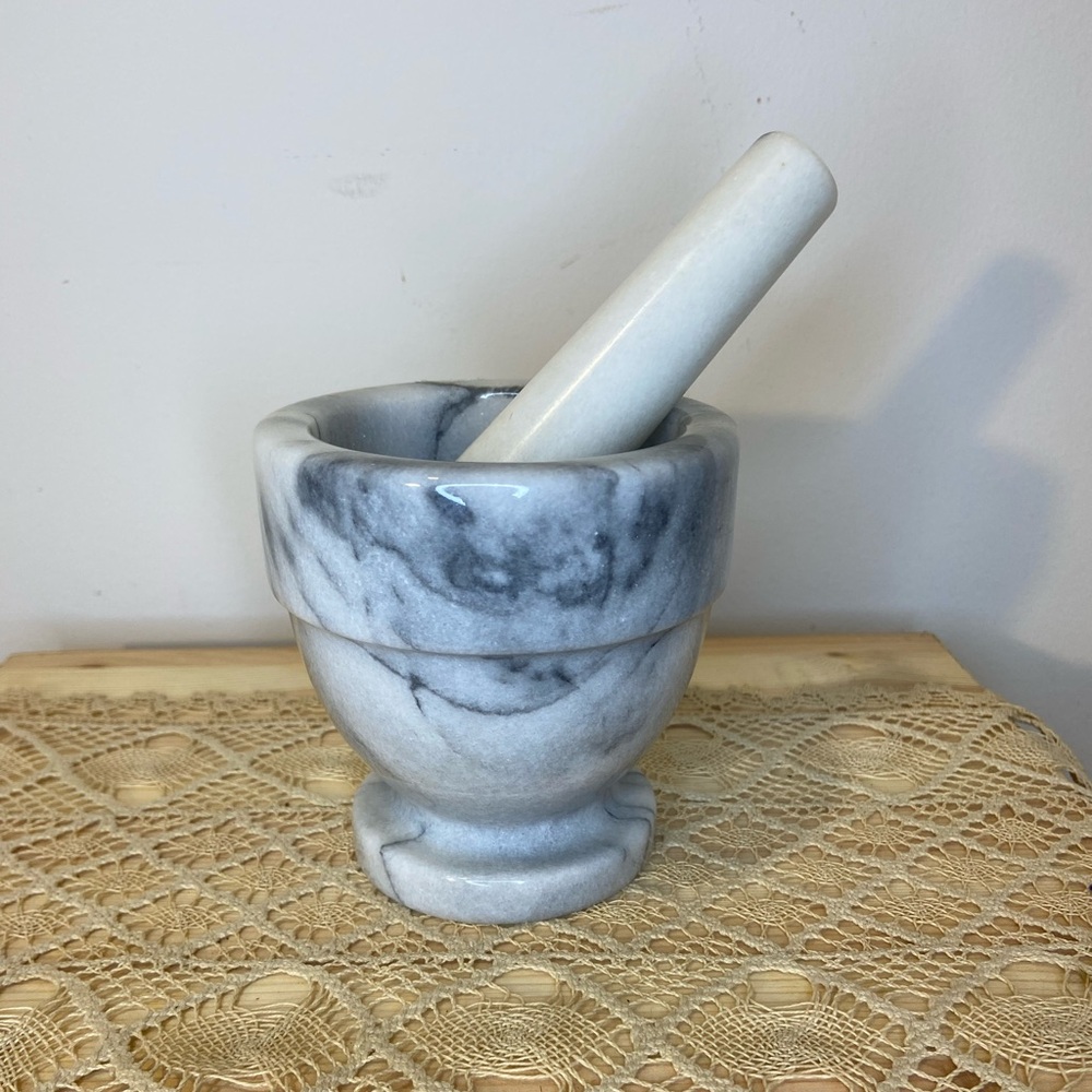 Gray Marble Mortar and Pestle Set
